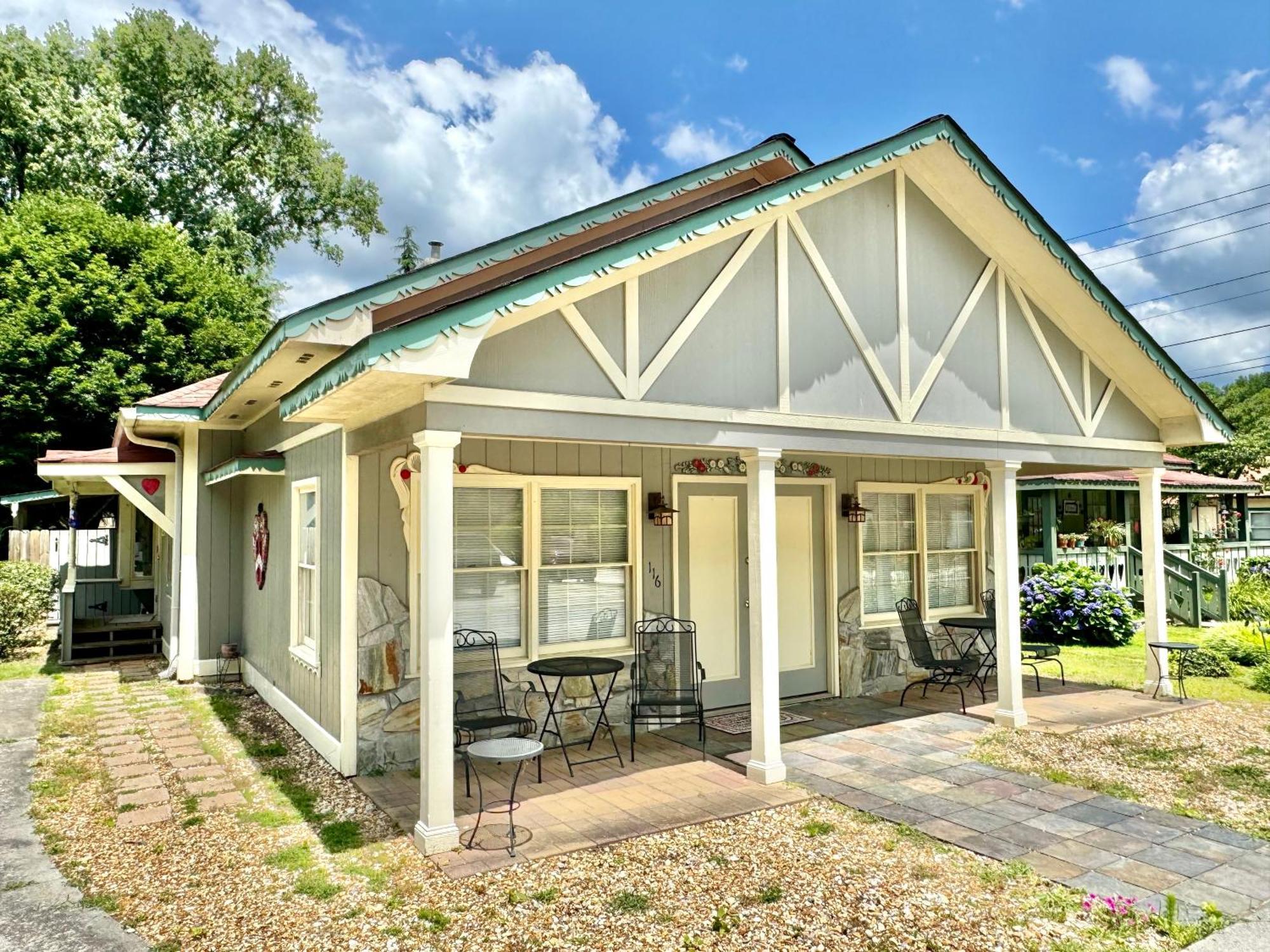 Riverbend Motel & Cabins Helen Exteriér fotografie