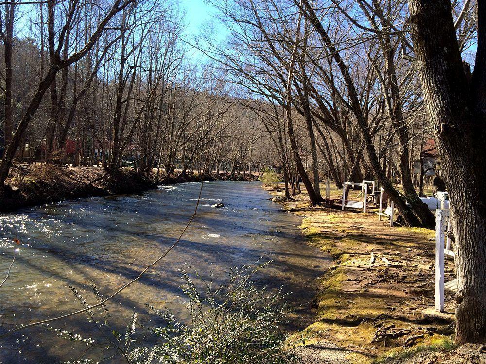 Riverbend Motel & Cabins Helen Exteriér fotografie