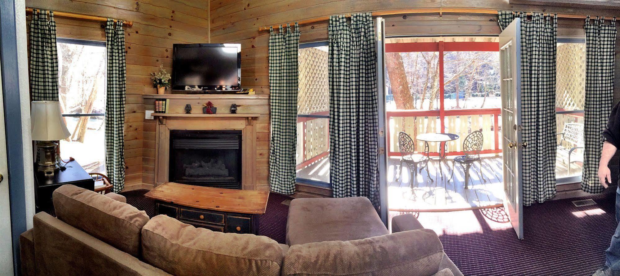Riverbend Motel & Cabins Helen Exteriér fotografie